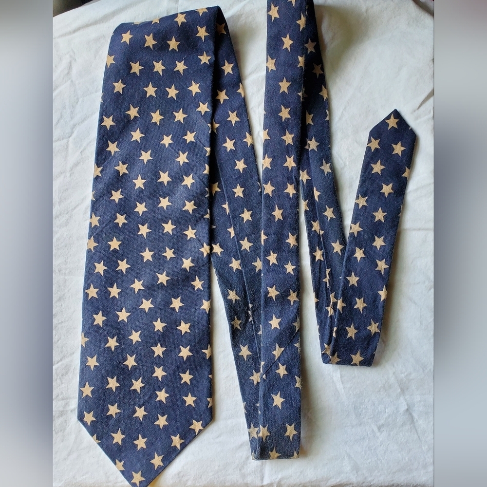 County seat vintage tie. Blue with stars.